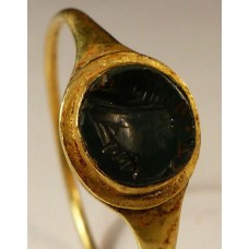 Gold Ring Roman With Fine Intaglio